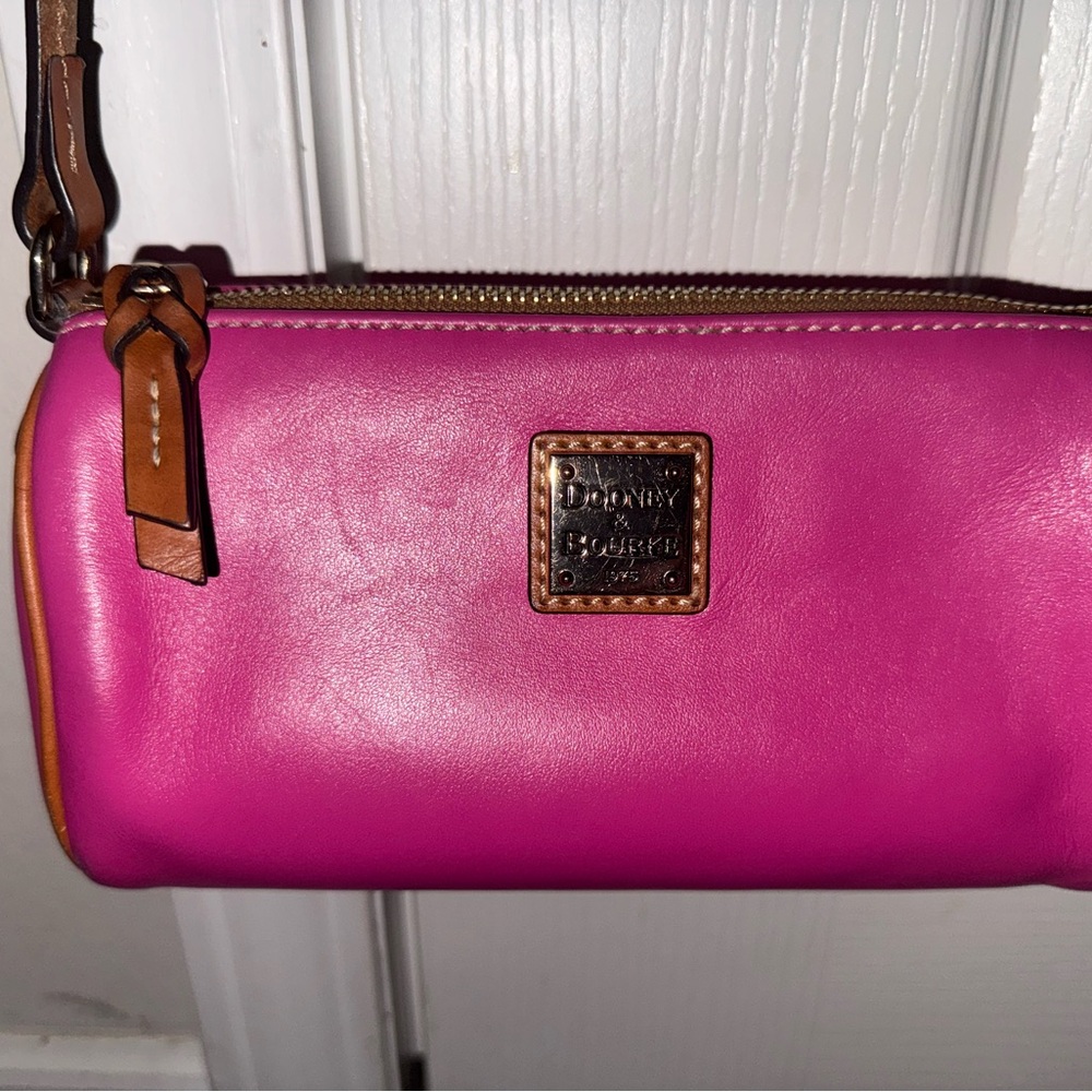 Magenta Dooney & Bourke Wexford Leather Buffy Crossbody